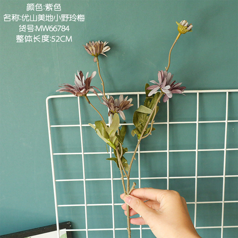 Silk Chrysant/artificial Chrysant/ best for wedding decoration home decoration INS style holding flowers MW66784