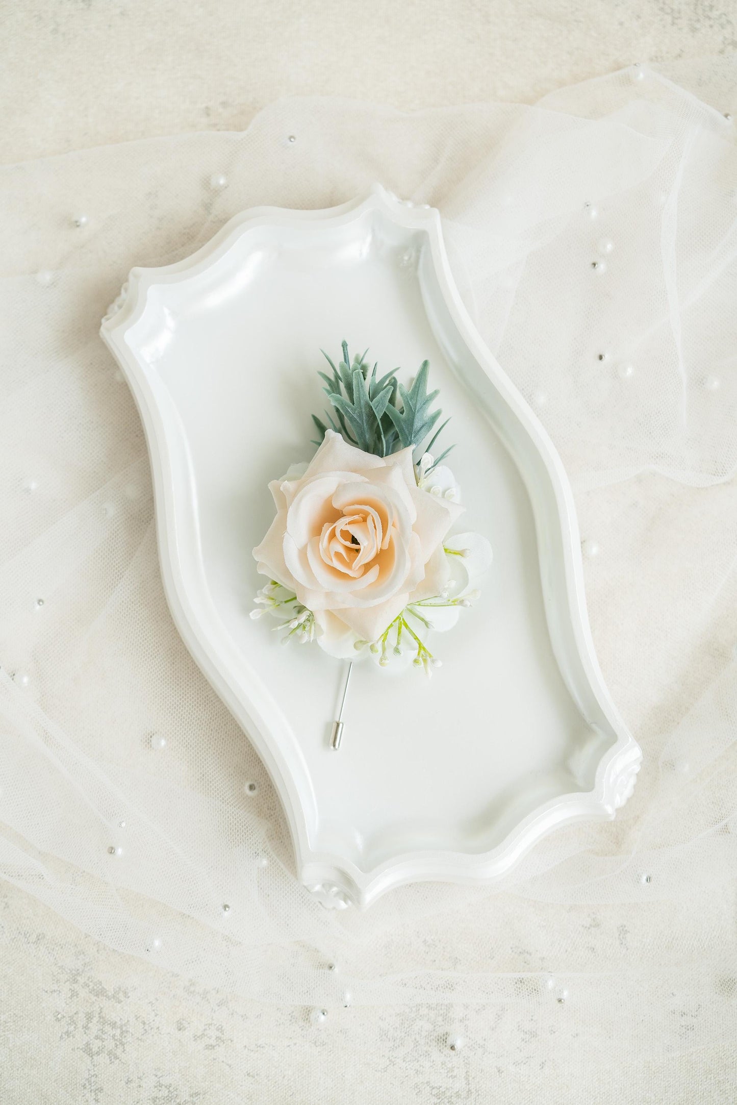 Soft White Rose Pearl Bracelet Wrist Corsage Gift for Her Elegant Wedding, Bridesmaid Gift, Prom Boutonniere, Mom Gift, Bridal Accessories