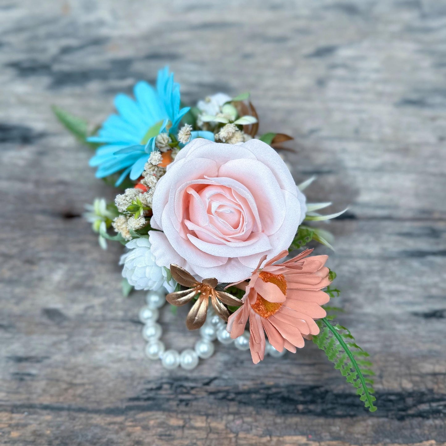 Tiffany Blue & Cappuccino Wrist Corsage – Silk Daisy Rose Baby’s Breath Bracelet – Boho Prom Corsage – Wedding Wristlet – Gift for Her