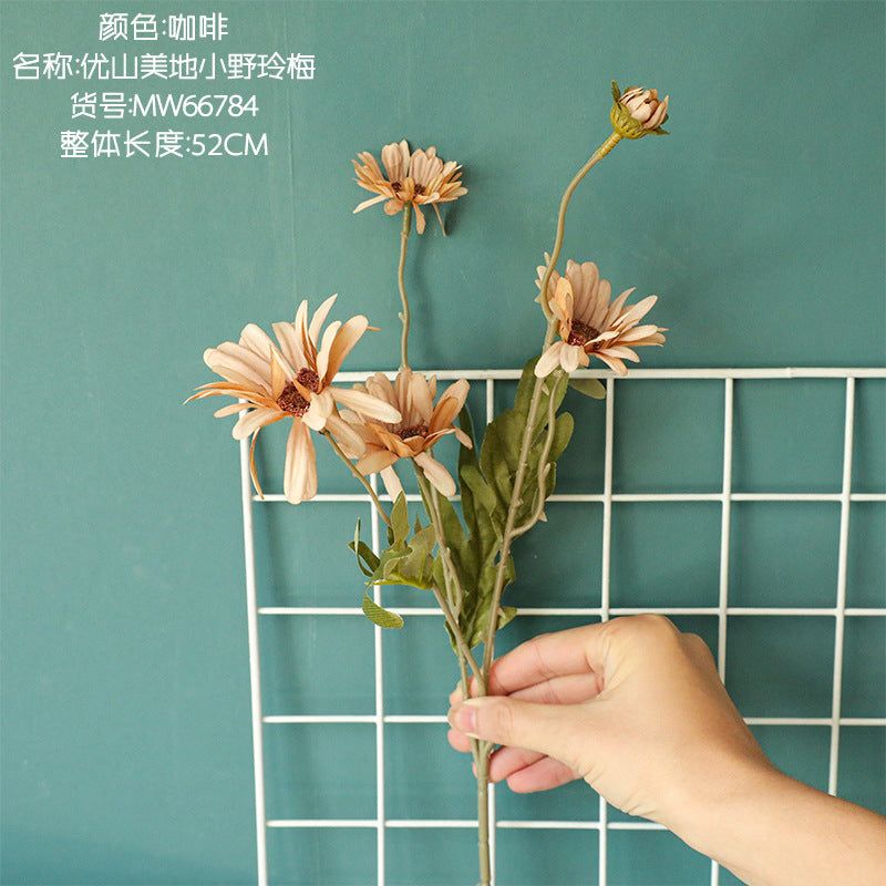 Silk Chrysant/artificial Chrysant/ best for wedding decoration home decoration  INS style holding flowers MW66784