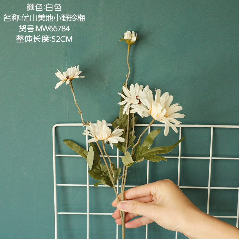 Silk Chrysant/artificial Chrysant/ best for wedding decoration home decoration  INS style holding flowers MW66784