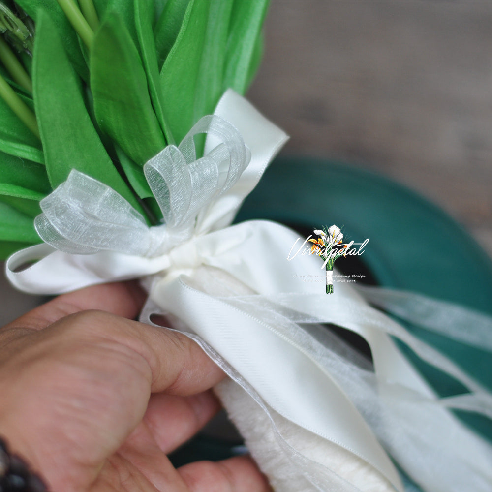 Round Real touch white ivory tulip baby's breath bouquet/bridal bouquet/bridesmaid bouquet/choose ribbon color bouquet