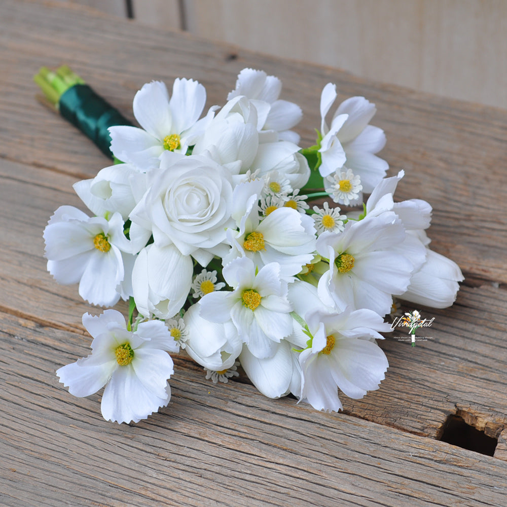 White tulip bouquet/real touch tulip bouquet/rose bouquet/rustic wedding bouquet/bridal bouquet/bridesmaids bouquet/flower girl bouquet