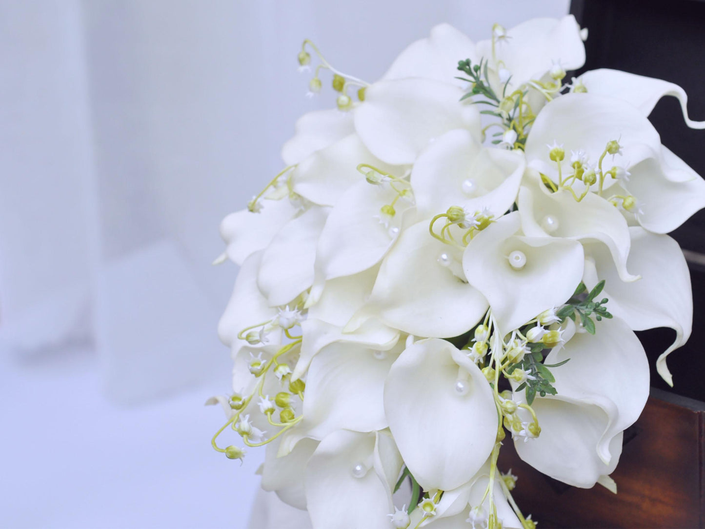 Ivory White Calla Lily Bouquet, Cascading Bridal Bouquet, Teardrop Bouquet For Bridesmaid, Real Touch Calla Lily Bouquet, Rustic Wedding