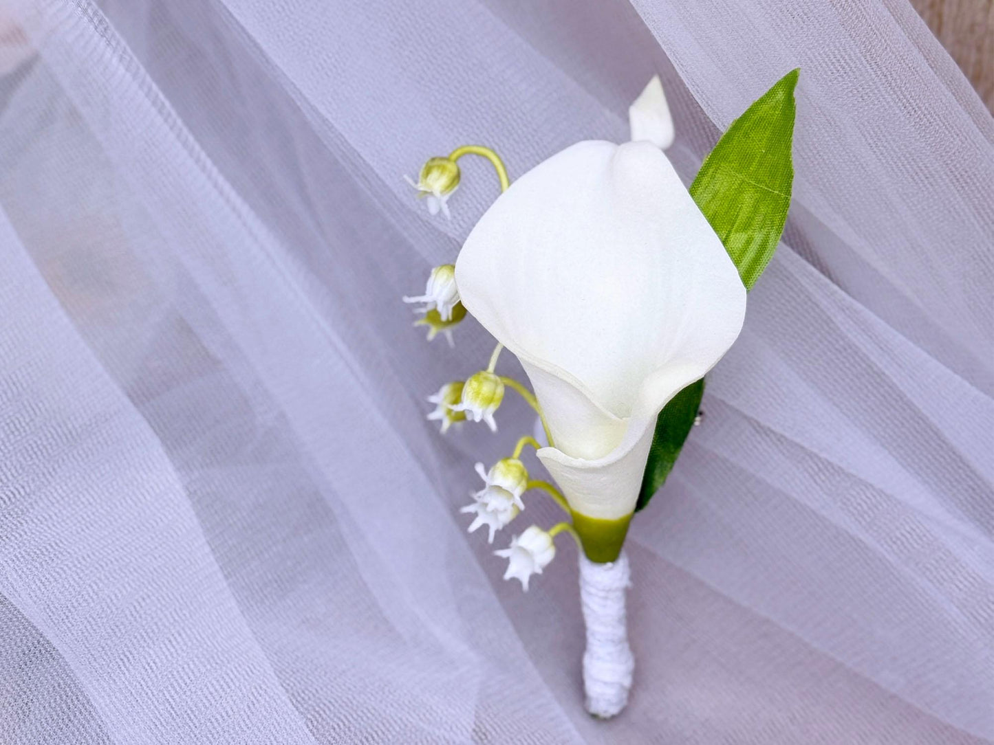 Ivory White Calla Lily Bouquet, Cascading Bridal Bouquet, Teardrop Bouquet For Bridesmaid, Real Touch Calla Lily Bouquet, Rustic Wedding