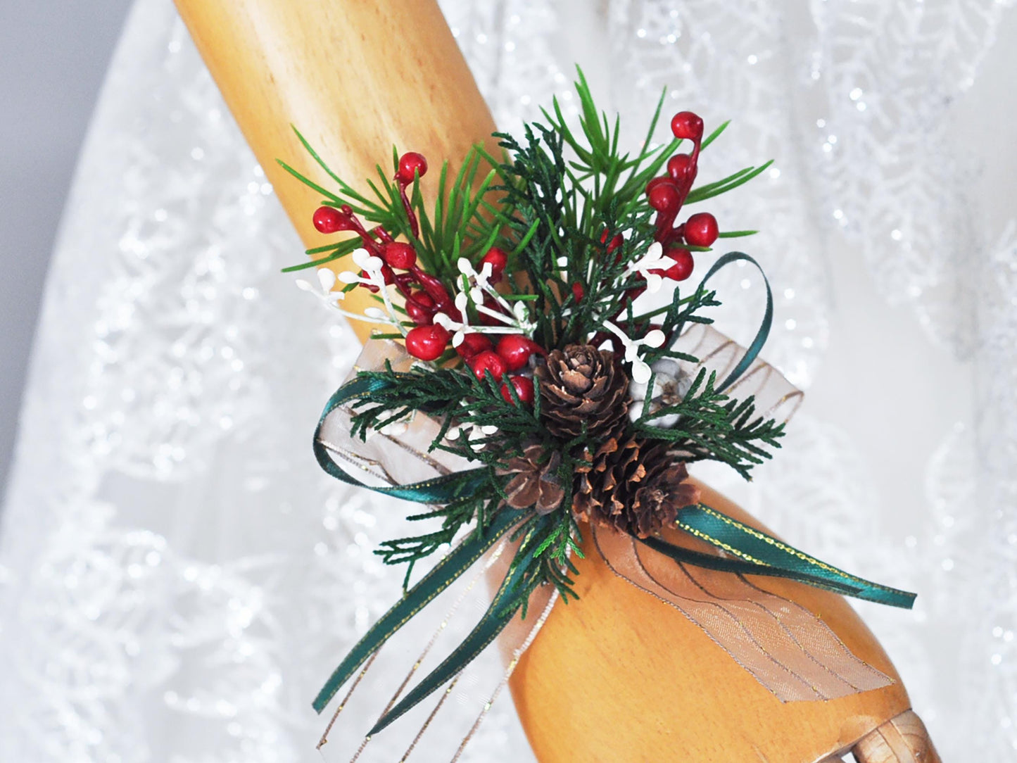 Classic Christmas Corsage, Christmas Corsage Gift, Baby Shower Corsage, Magnolia Corsage For Christmas Party, Event, Bridal Accessories