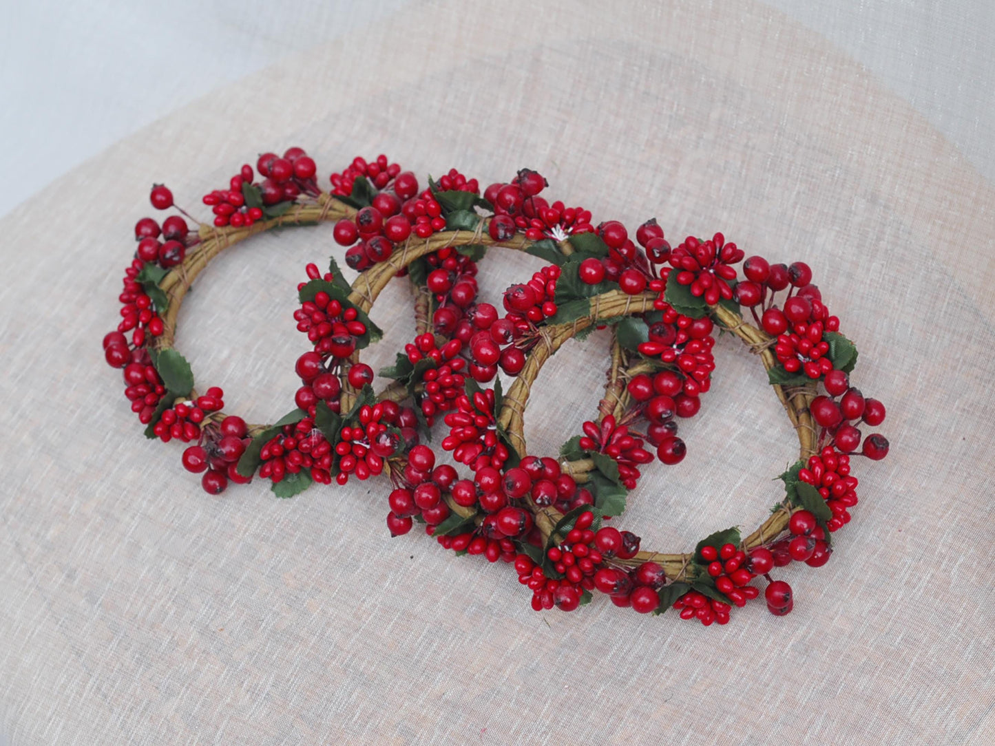 Pip Berry Christmas Candle Ring, Pip Berry Candle Holder, Candle Holder Ring Gift, Christmas Ring Gift For Her Home Decor, Table Runner