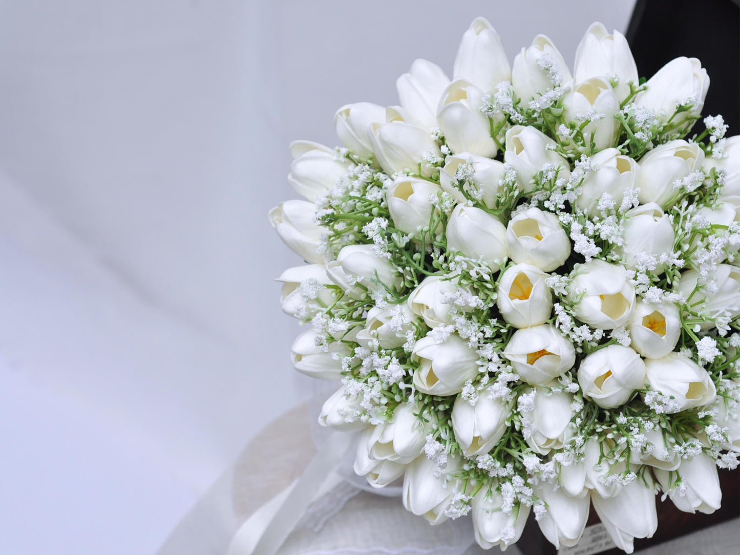 Elegant White Real Touch Tulip Bridal Bouquet Baby's Breath, Cream Tulip Bridesmaid Bouquet, Gift For Her, Wildflower Floral Arrangements