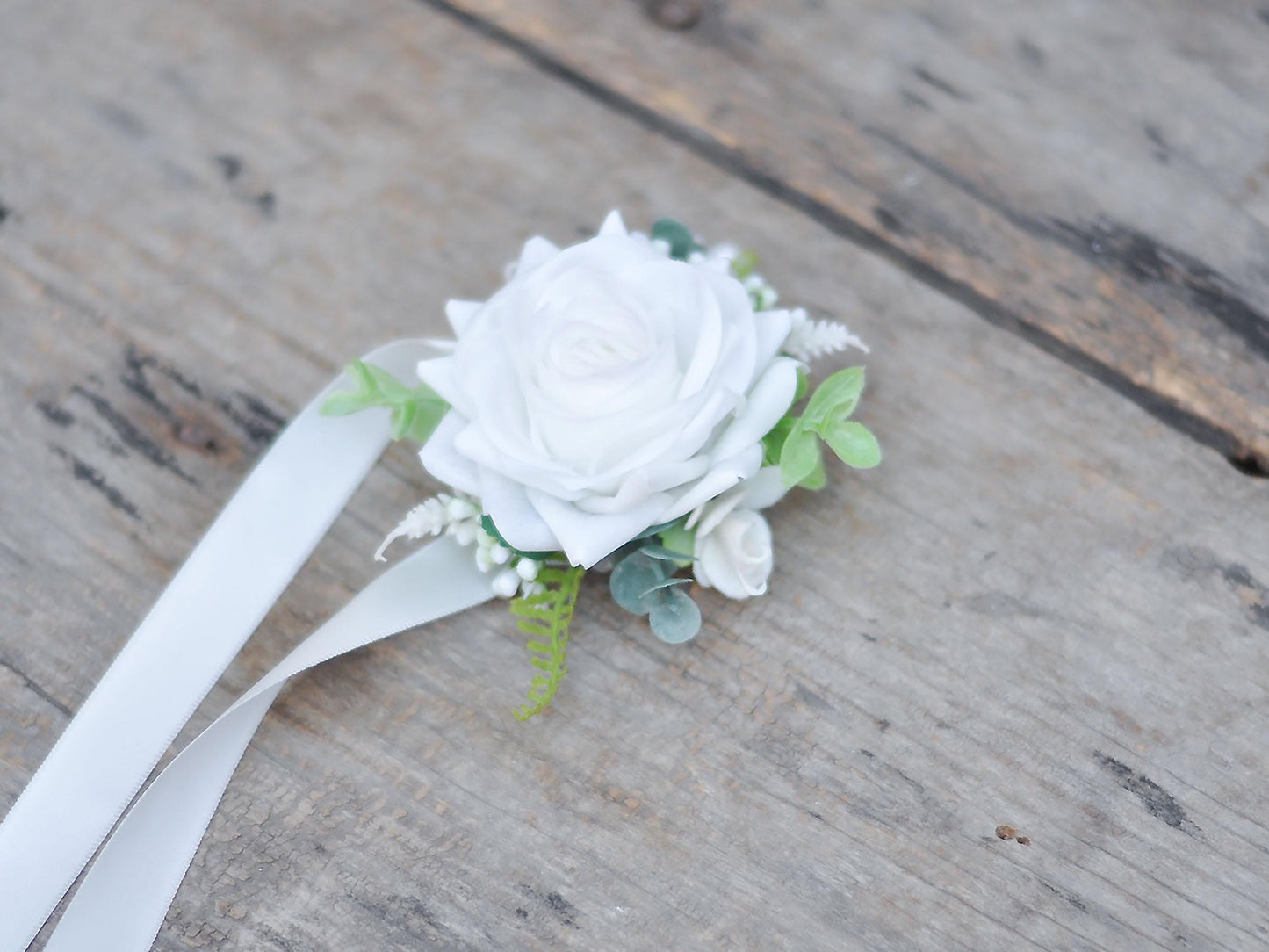White Rose Pearl Wrist Bracelet, Real Touch Ribbon Corsage, Bridesmaid Gift for Her, Mom, Wedding Bridal Accessories, Best Man Boutonniere