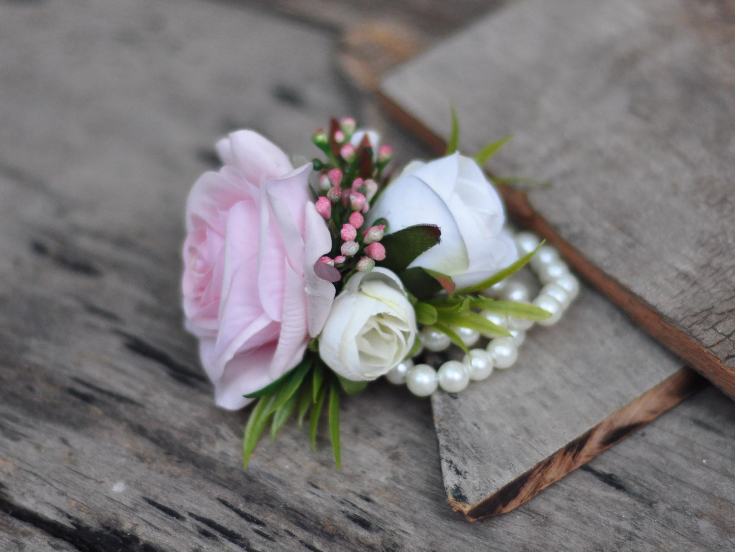 Touch Light Pink Rose Pearl Bracelet Wrist Corsage Bridesmaid Gift for Her, Mom, Rustic Wedding Bridal Accessories, Prom Boutonniere