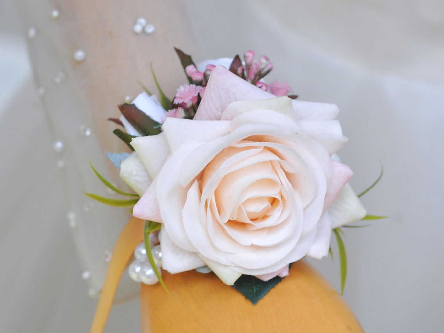 Personalized Champagne Pink Rose Pearl Bracelet Wrist Corsage, Bridesmaid Gift for Her, Mom, Bridal Accessories, Best Man Boutonniere Prom