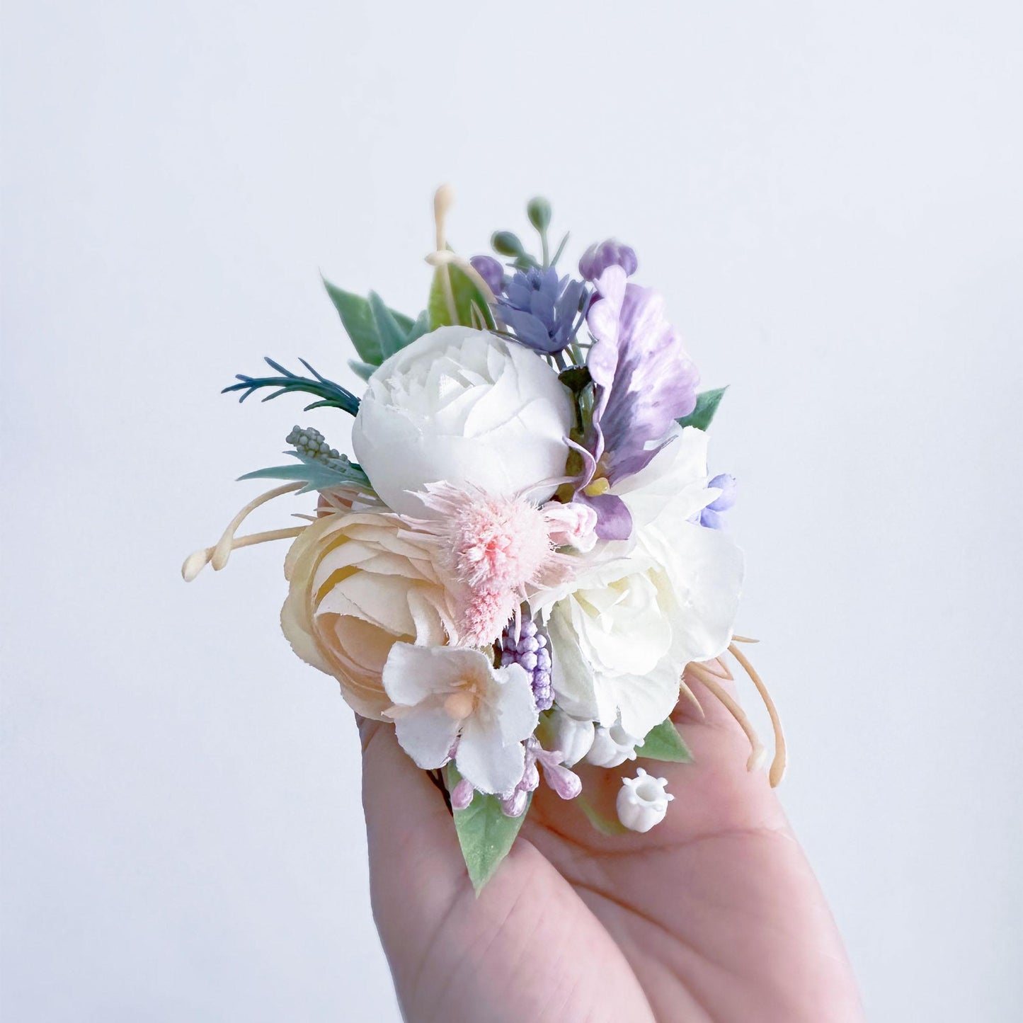 Dried Wildflower Pearl Bracelet Wrist Corsage Gift for Mom, Prom, Bridesmaid Gift, Elegant Wedding, Bridal Accessories, Best Man Boutonniere