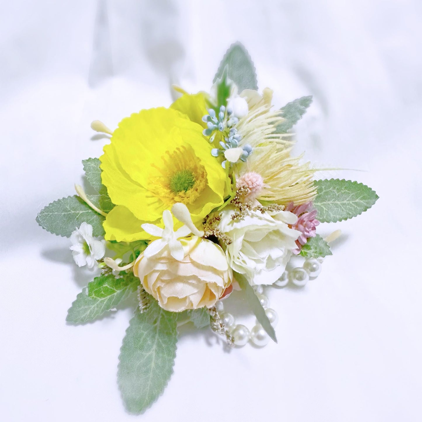 Dried Wildflower Pearl Bracelet Wrist Corsage Gift For Her Bridesmaid, Mom, Wedding, Rustic Bridal Accessories, Groom Boutonniere Gift