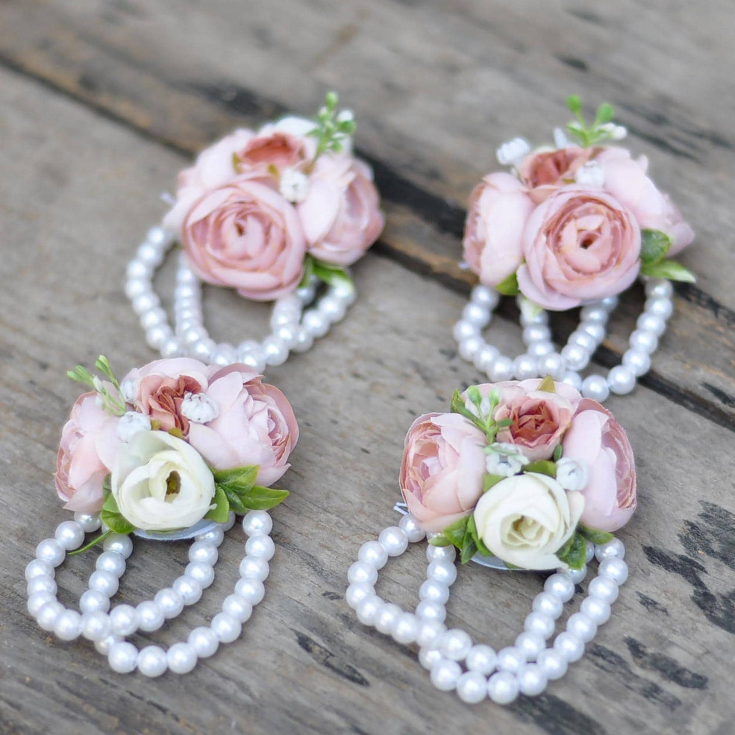 Wrist Pearl Bracelet Dusty Rose Corsage, Silk Dusty Pink Ranunculus Corsage, Boho Wedding Bracelet, Mom Corsage Gift, Bridesmaid Corsage Kid