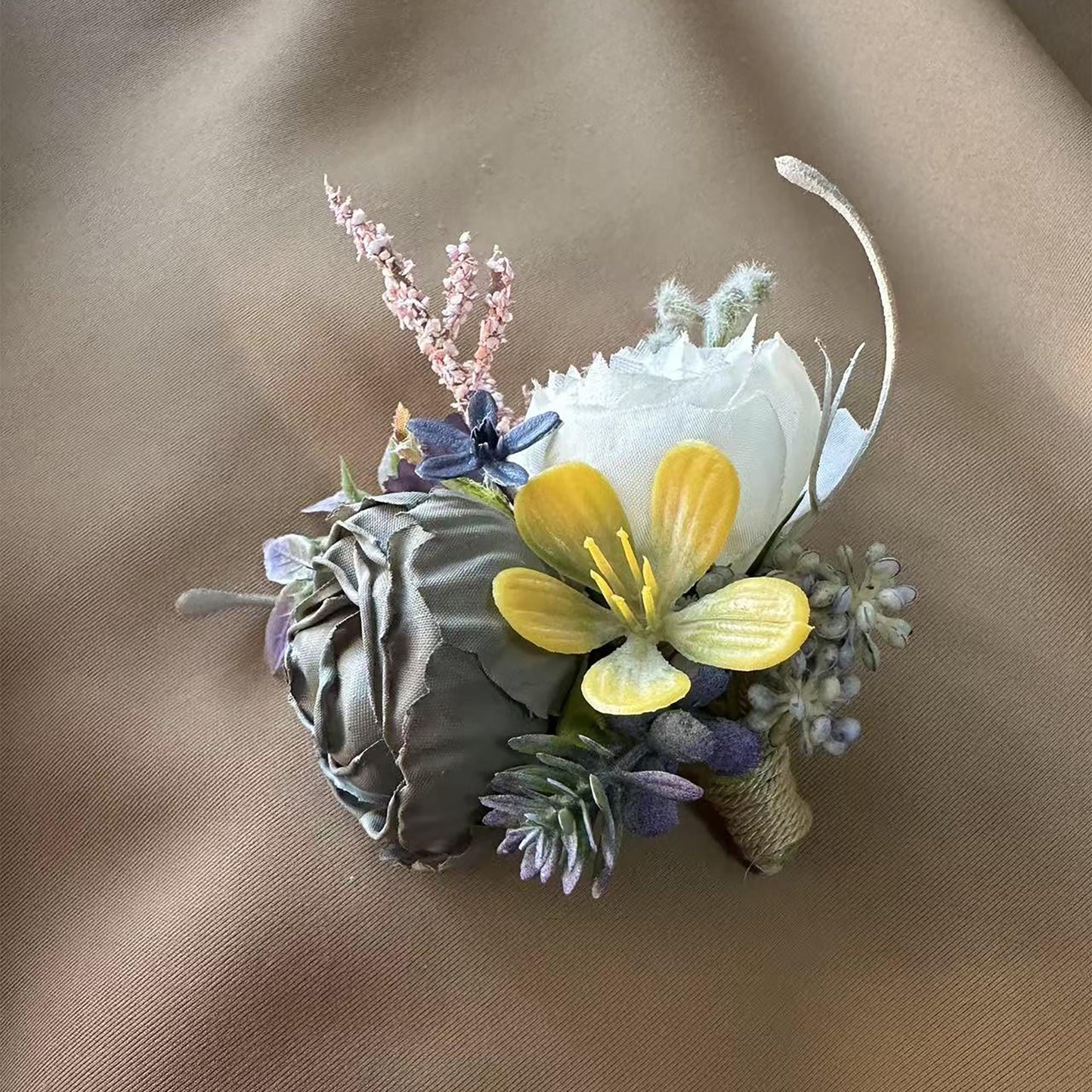 Vintage Brown Peony Boutonniere, Retro White Rose Boutonniere, Rustic Beach Wedding Gift, Dad Boutonniere Gift, Best Man Boutonniere Gift