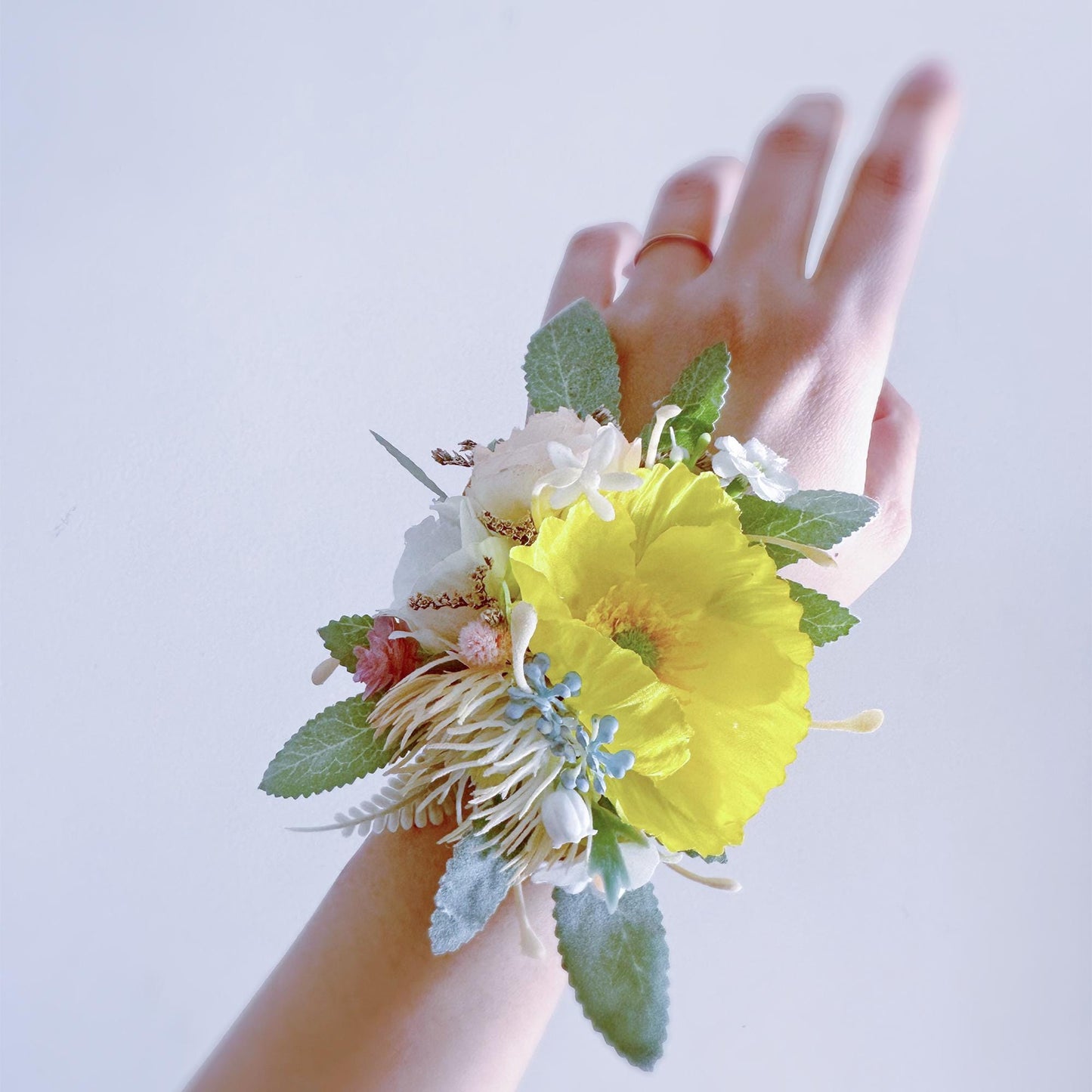 Dried Wildflower Pearl Bracelet Wrist Corsage Gift For Her Bridesmaid, Mom, Wedding, Rustic Bridal Accessories, Groom Boutonniere Gift