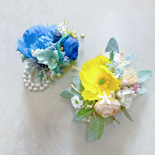 Silk Light Blue Corn Poppy Corsage, Dried Real Mini Berry Corsage, Blue Rose Corsage, Beach Wedding Corsage, Gift for Her, Mom Corsage