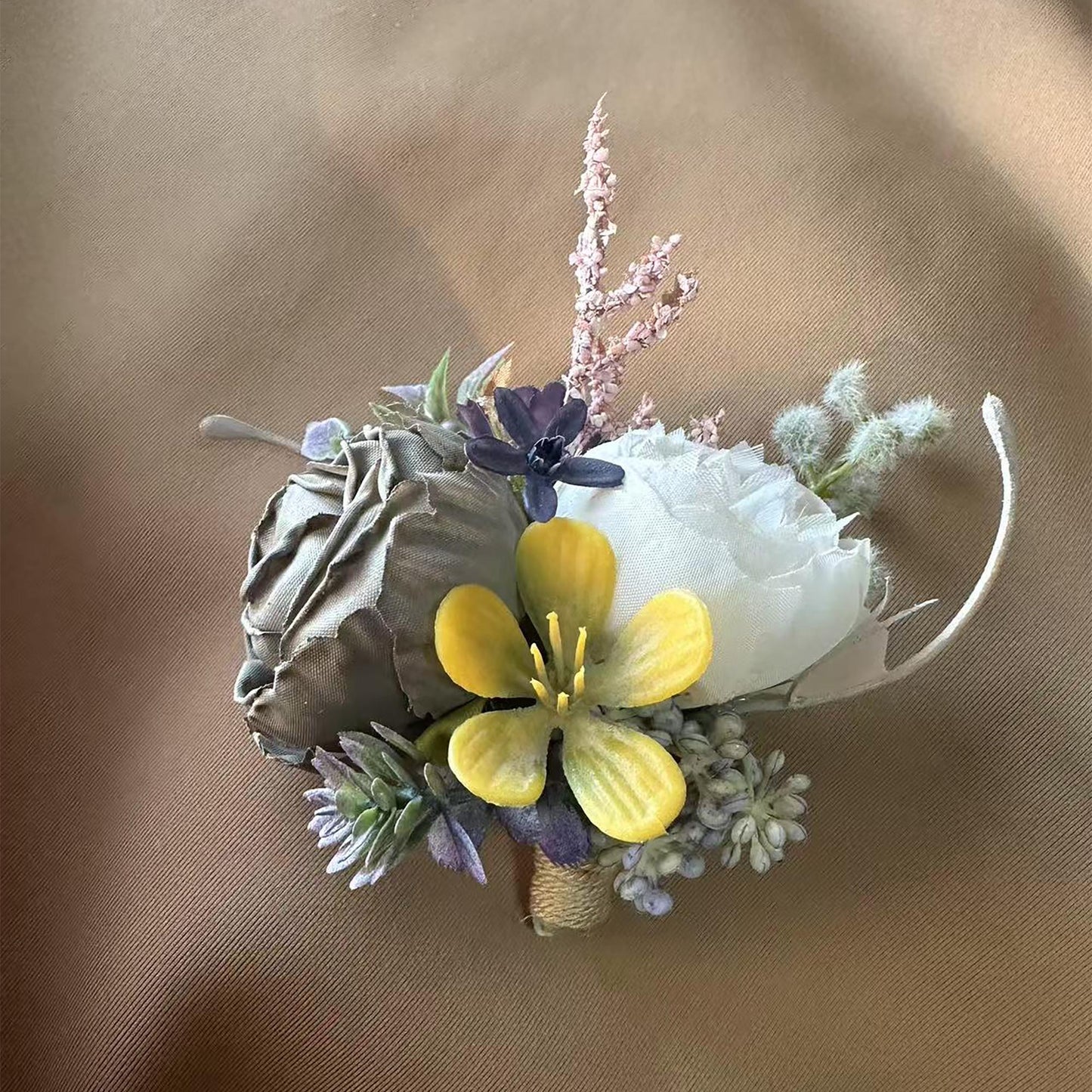 Vintage Brown Peony Boutonniere, Retro White Rose Boutonniere, Rustic Beach Wedding Gift, Dad Boutonniere Gift, Best Man Boutonniere Gift