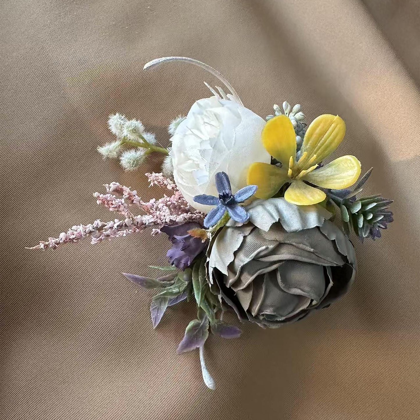 Vintage Brown Peony Boutonniere, Retro White Rose Boutonniere, Rustic Beach Wedding Gift, Dad Boutonniere Gift, Best Man Boutonniere Gift