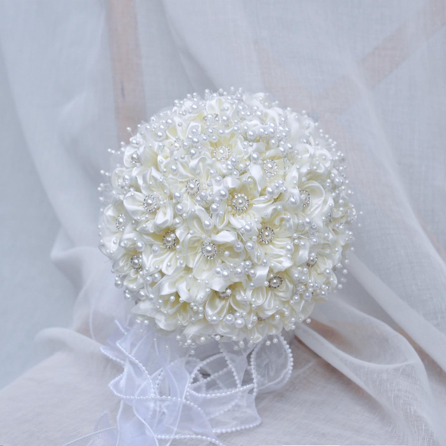 Elegant Pearl Ivory Ribbon Rose Bouquet, Personalized Wedding Rose Flowers, Bridesmaid Gift Idea, Wedding Engagement Gifts Ideas