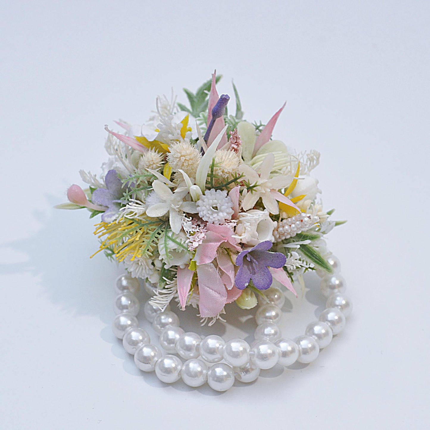Forever Spring Style Real Flower Corsage, Rustic Pearl Bracelet Countryside Wedding Corsage, White Pink Romantic Twist, Mother Bride Corsage
