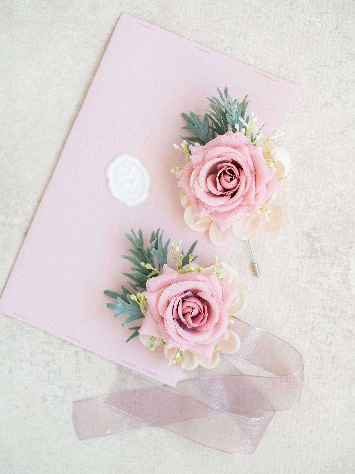 Personalized Dusty Pink Rose Pearl Bracelet Wrist Corsage For Boho Wedding, Flower Girl Gift, Prom, Bridesmaid Corsage, Groom Boutonniere