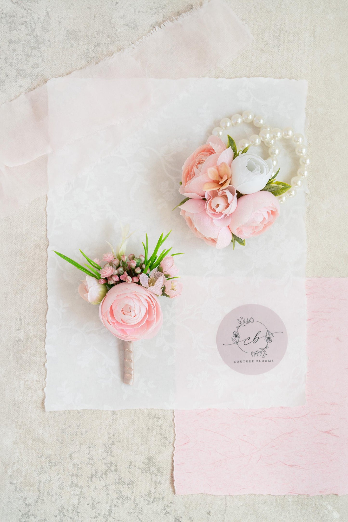 Light Pink Rose Pearl Bracelet Wrist Corsage, Silk Ranunculus Corsage Gift, Rustic Rose Pin for Groomsmen Prom, Wedding Flower Bracelet