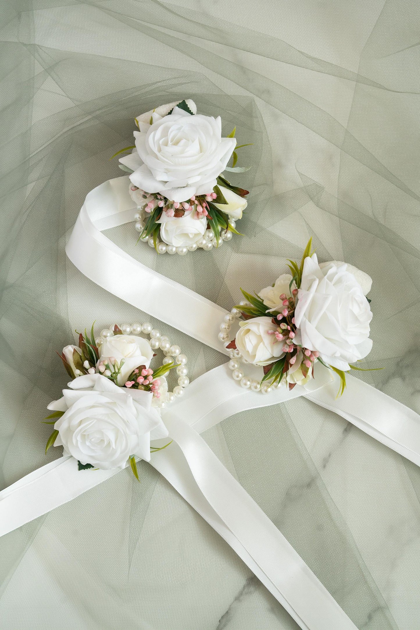 Elegant Real Touch White Rose Pearl Bracelet, Wrist Corsage Wedding Gift for Her, Bridesmaid, Mom, Prom Boutonniere, Bridal Accessories