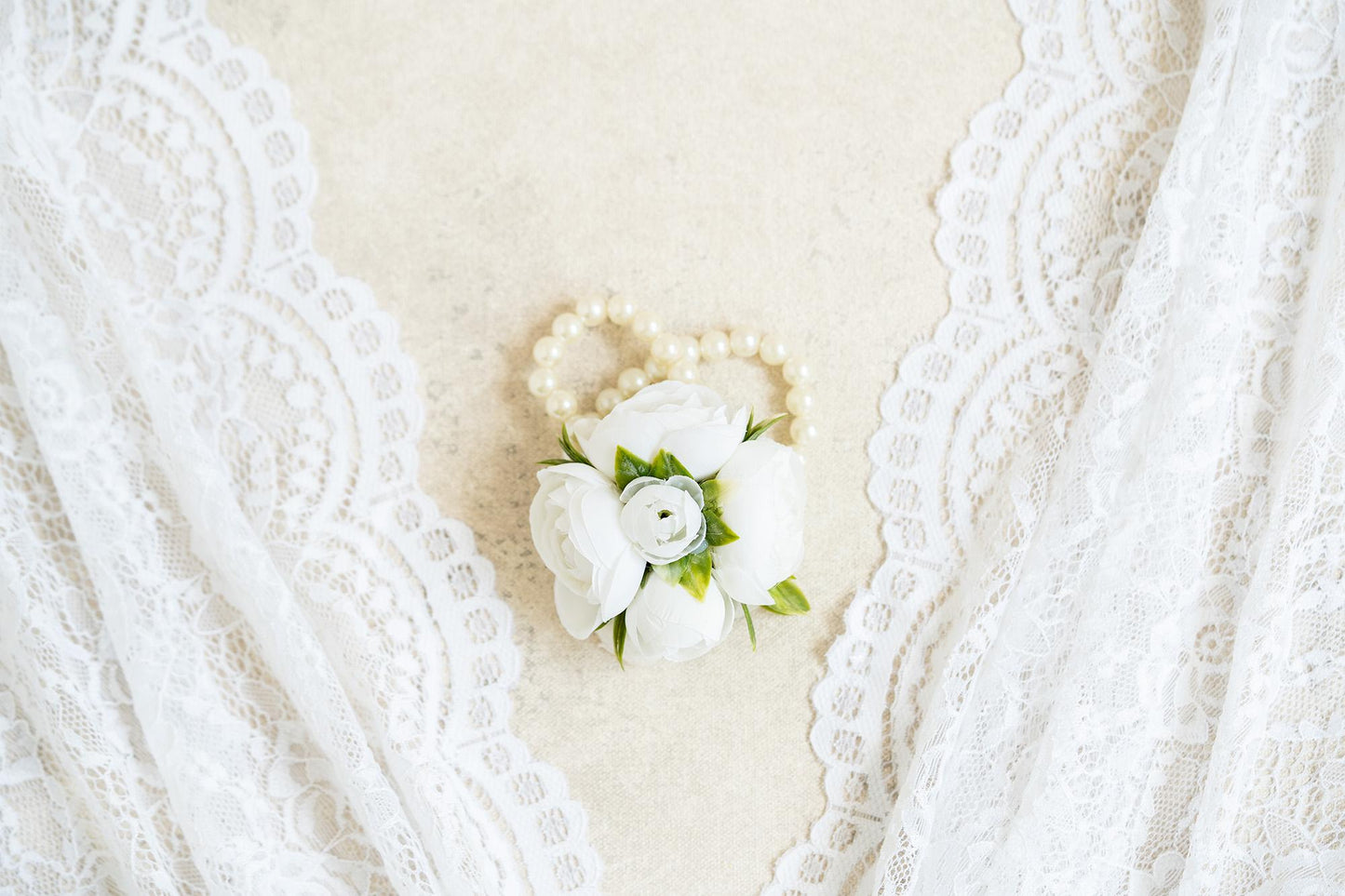 Cute White Rose Pearl Bracelet Corsage Bridesmaid Gift for Her, Anniversary, Baby Shower, Bridal Accessories, Prom Boutonniere Groom Gift
