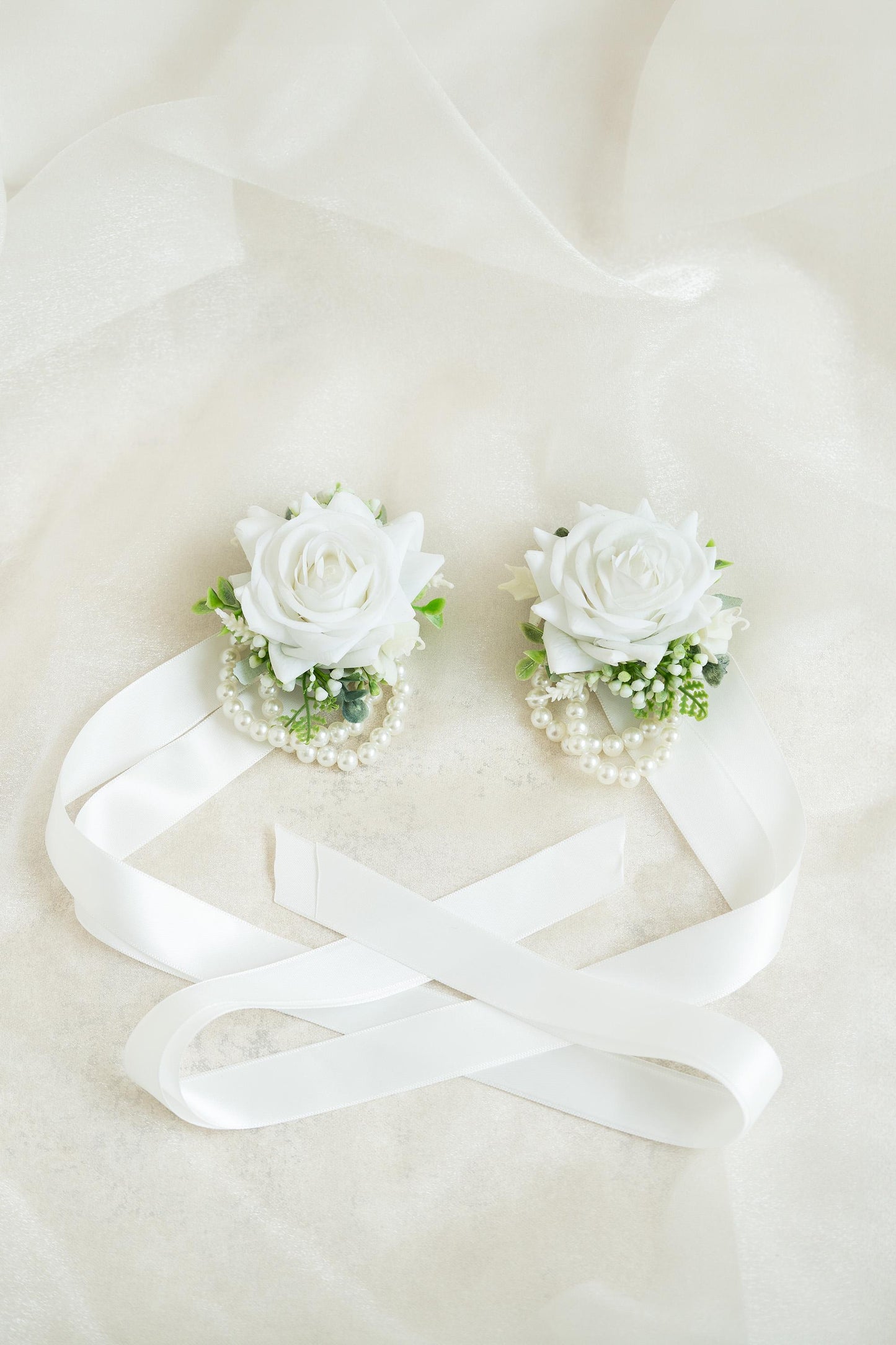 Real Touch White Rose Pearl Bracelet Wrist Corsage Gift for Her Bridesmaid, Prom Gift, Princess Wedding Bridal Accessories Gift, Boutonniere