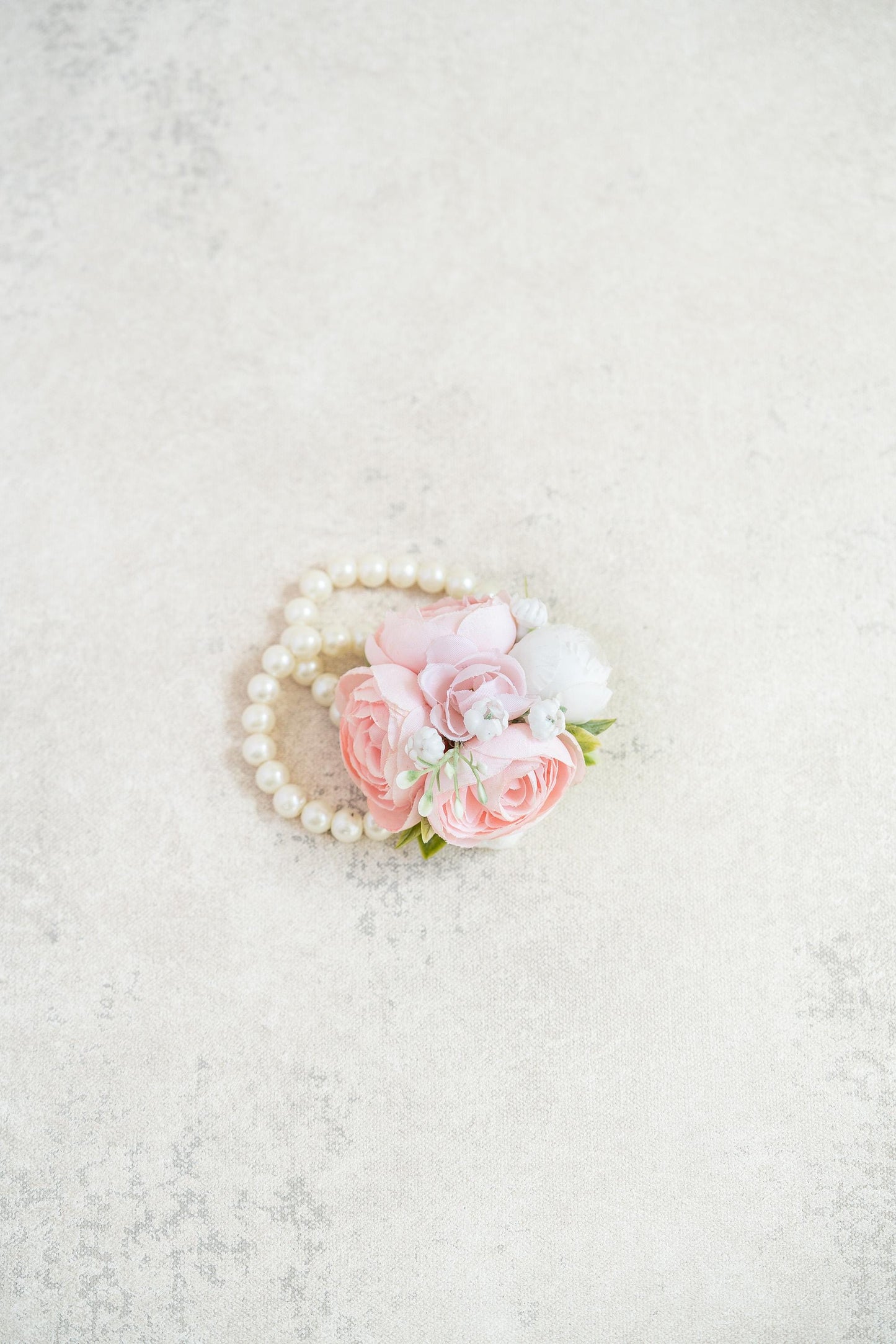 Cute Light Pink Rose Pearl Bracelet Wrist Corsage Gift for Her Bridesmaid, Sunflower Wedding Corsage, Bridal Accessories, Prom Boutonniere