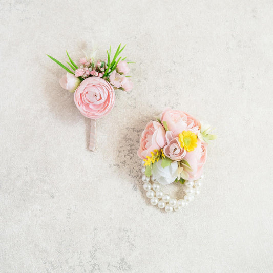 Cute Light Pink Rose Pearl Bracelet Wrist Corsage Gift for Her Bridesmaid, Sunflower Wedding Corsage, Bridal Accessories, Prom Boutonniere