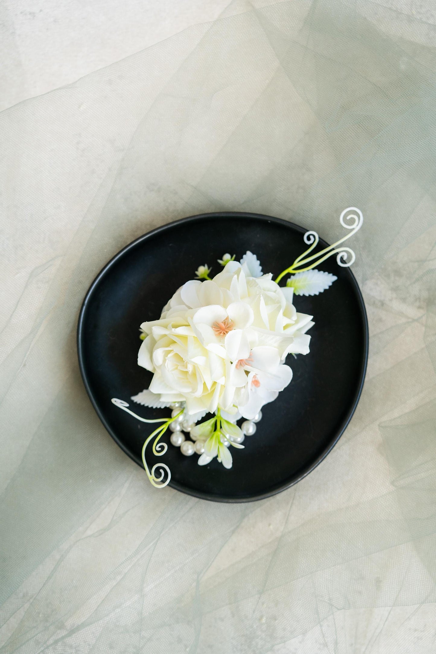 Rustic Ivory White Rose Pearl Bracelet Wrist Corsage Gift for Her, Prom, Rustic Wedding Bridal Accessories Bridesmaid, Mom Country Barn Swag