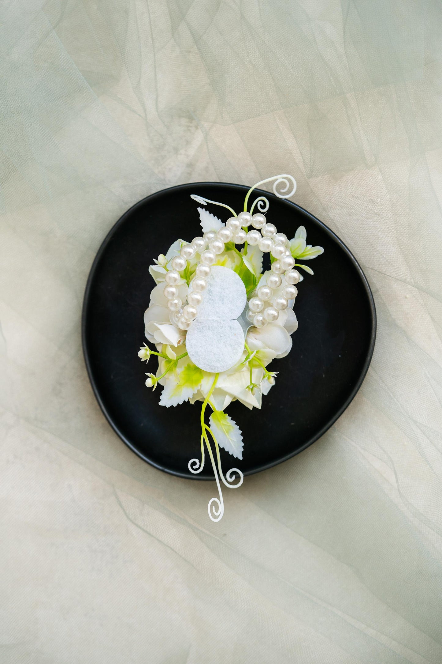 Rustic Ivory White Rose Pearl Bracelet Wrist Corsage Gift for Her, Prom, Rustic Wedding Bridal Accessories Bridesmaid, Mom Country Barn Swag