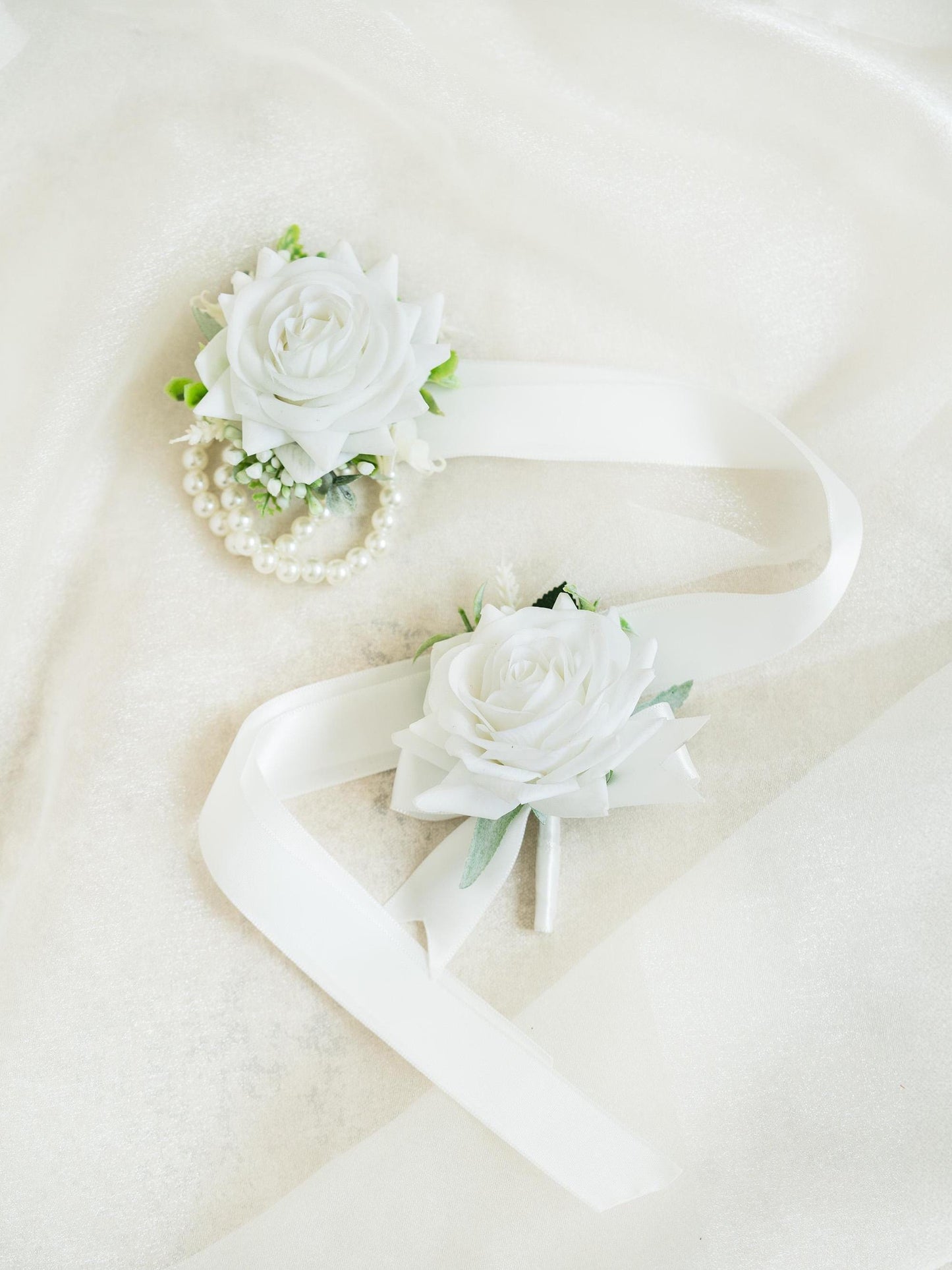 Real Touch White Rose Pearl Bracelet Wrist Corsage Gift for Her Bridesmaid, Prom Gift, Princess Wedding Bridal Accessories Gift, Boutonniere