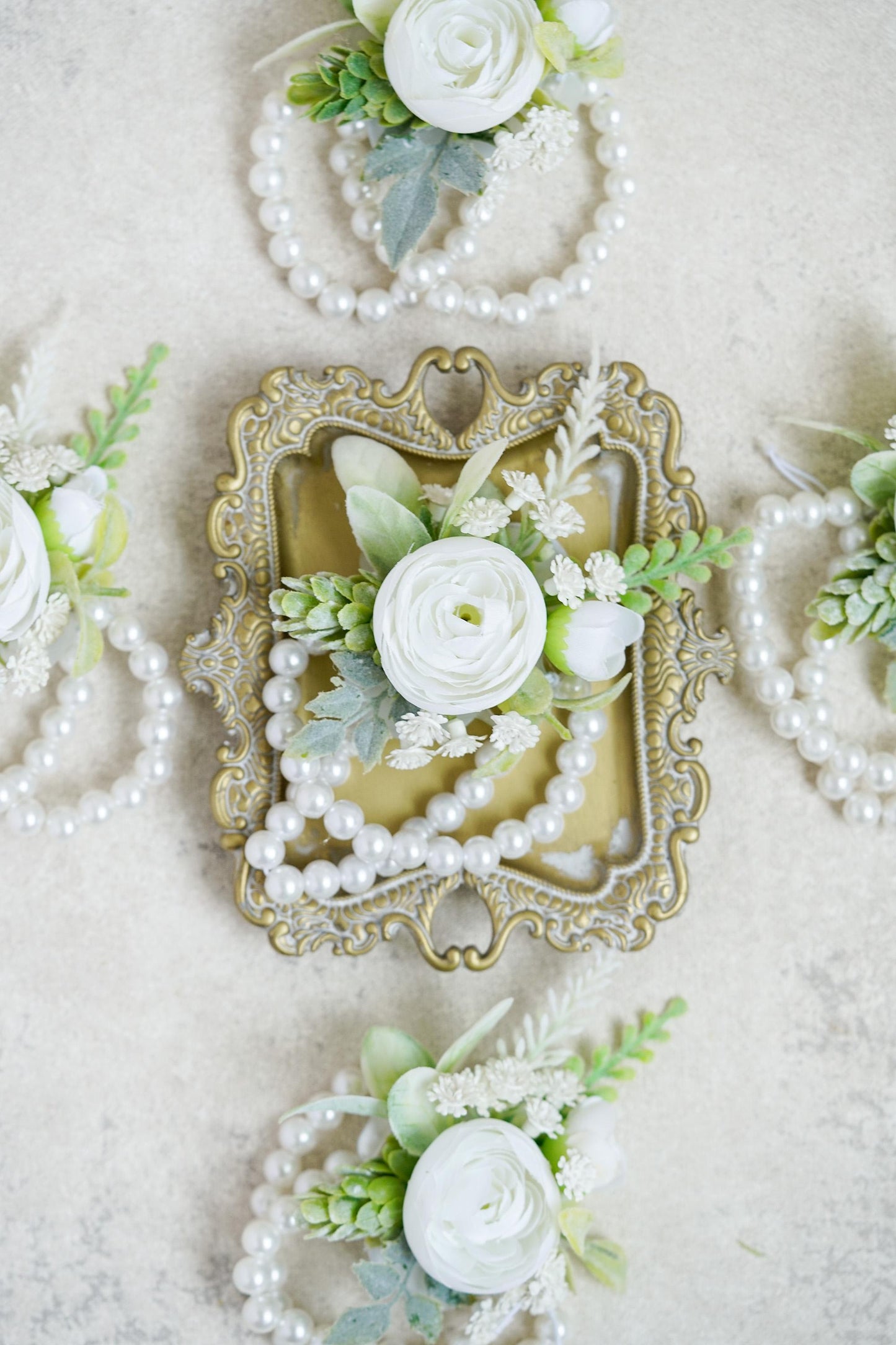 Personalized White Rose Pearl Bracelet Corsage, Gift for Mom, Bridesmaid, Beach Wedding, Baby Shower, Bridal Accessories, Prom Boutonniere