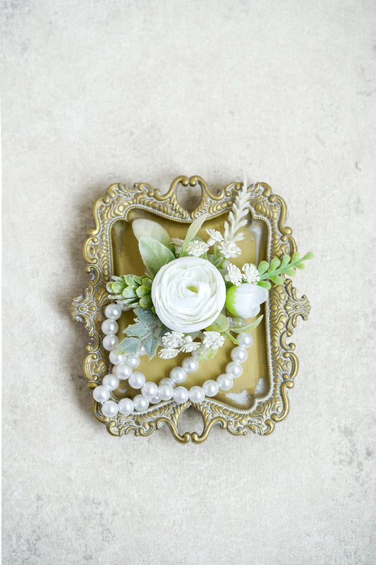 Personalized White Rose Pearl Bracelet Corsage, Gift for Mom, Bridesmaid, Beach Wedding, Baby Shower, Bridal Accessories, Prom Boutonniere