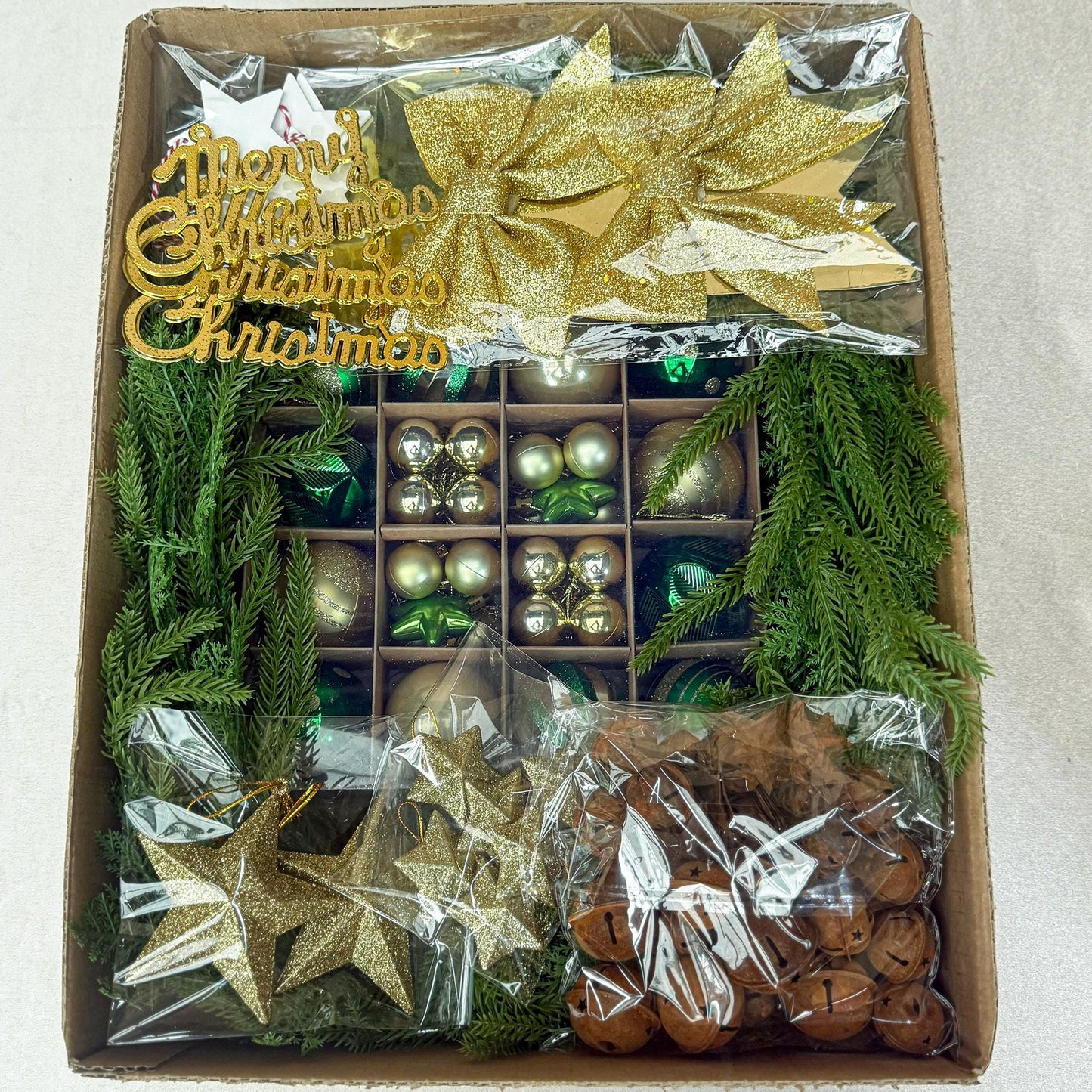 Luxurious Norfolk Pine Garland, Christmas Table Runner Gift Box, Christmas Ball, Rusty Sleigh Bell Star for Christmas Home,Mantelpiece Decor