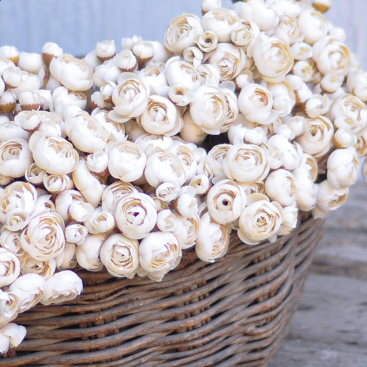 Ivory White Rose Stems – Faux Flower Bundle Perfect For DIY Wedding Bouquet, Wreath, Silk Ranunculus Centerpiece, Crafts & Arrangements