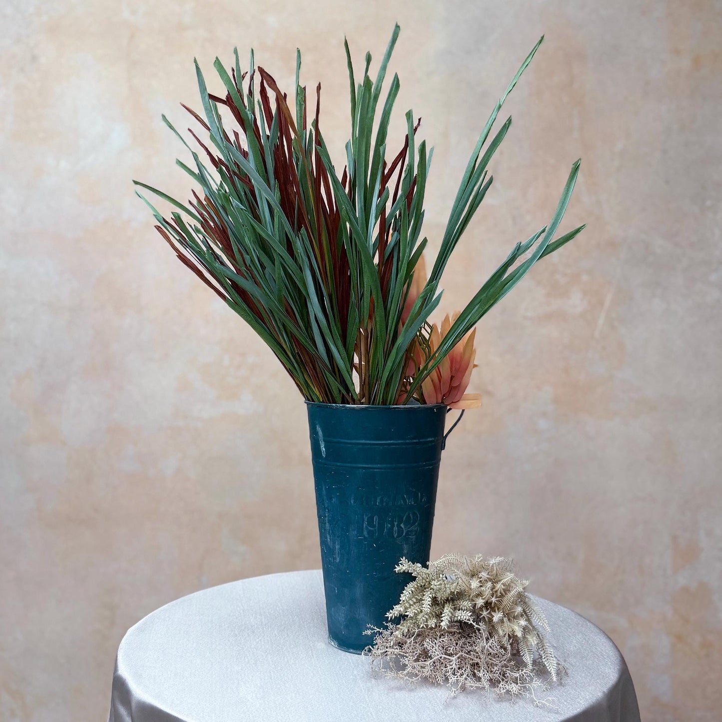 Silk Pampas Grass Bouquet, Faux Reed Stems, Fall Foxtail Floral Arrangements, Wedding Floral Decor, Rustic Home Decor, Table Centerpiece