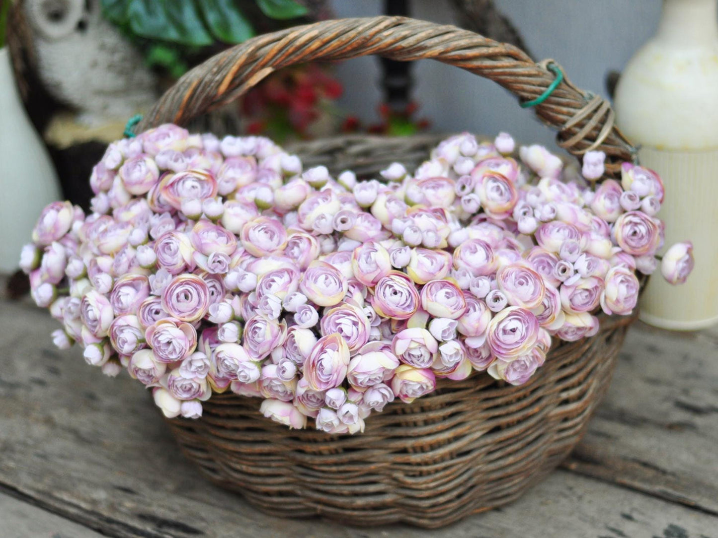 Lilac Rose Stems – Faux Flower Bundle Perfect For DIY Wedding Bouquet, Wreath Design, Silk Ranunculus Centerpiece, Crafts & Arrangements