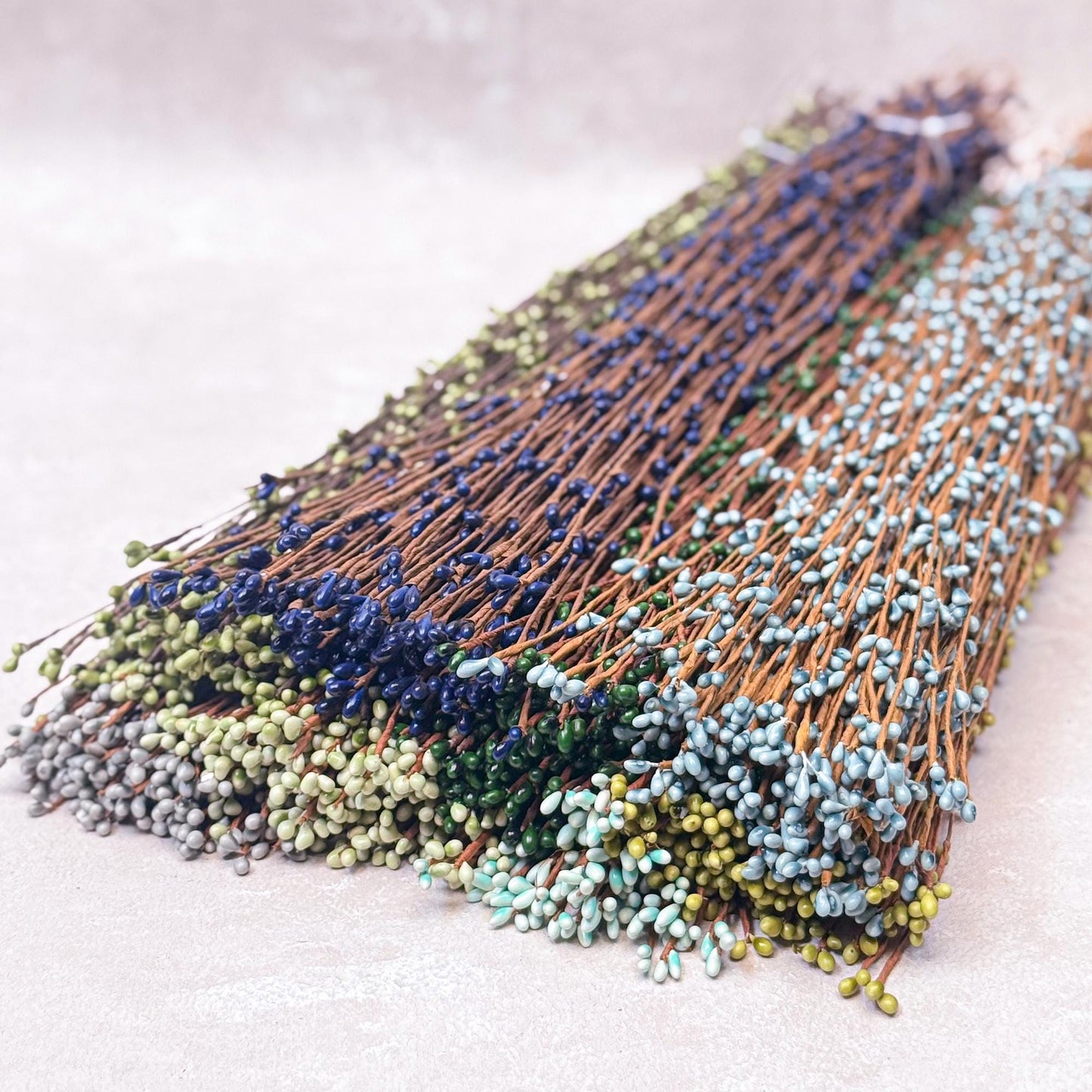 50pcs Navy Blue Pip Berry Stems - 23.5'' Teal Bendable Branches for DIY Home Decor,Rustic Wreath,Crown,Tiara,Card Making & Craft Accessories