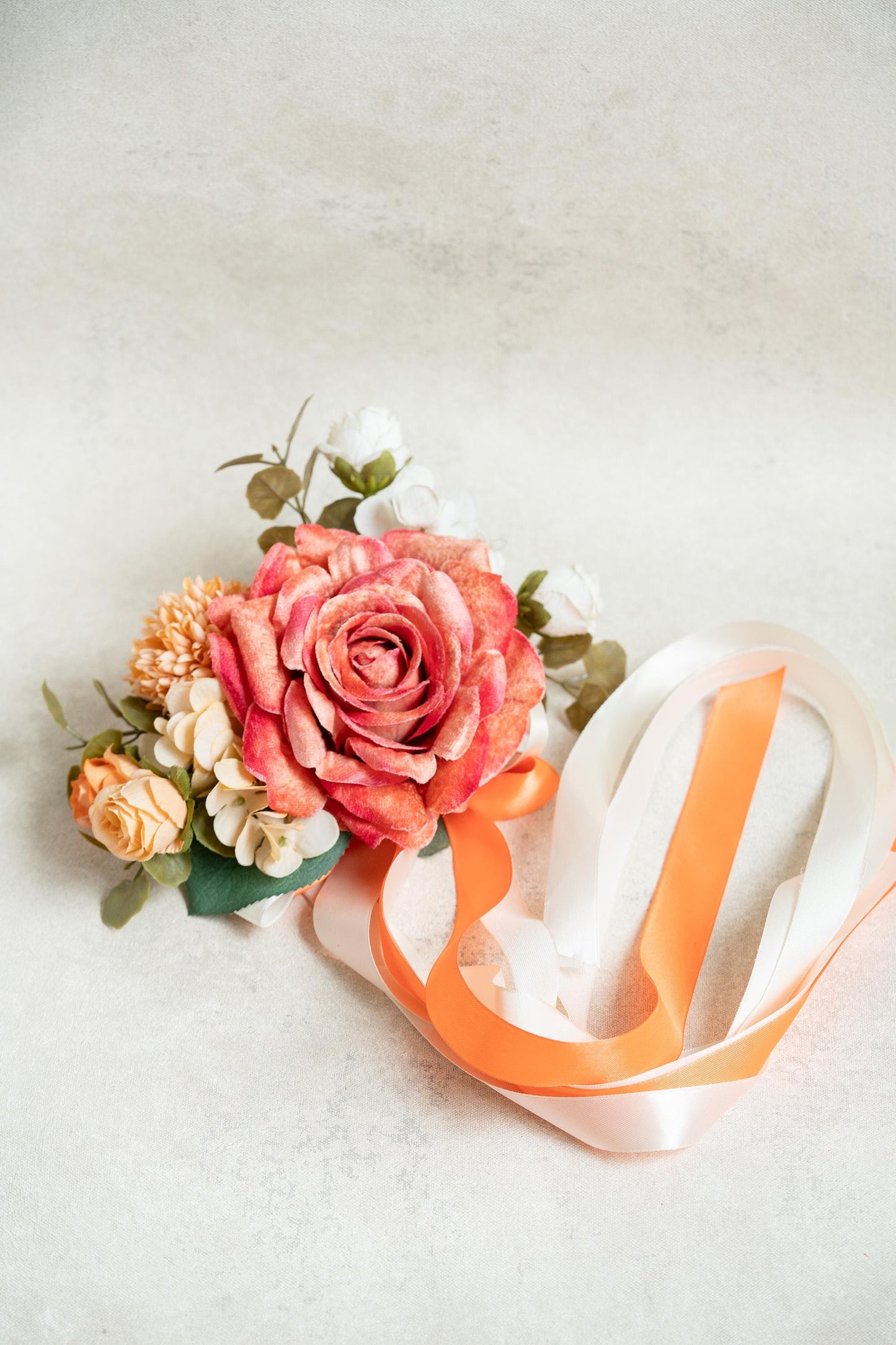 Pumpkin Orange Rose Wrist Corsage with Ribbon, Fall Wedding Corsage, Autumn Bridesmaid Gift, Halloween Wrist Flower, Bridal Accessories