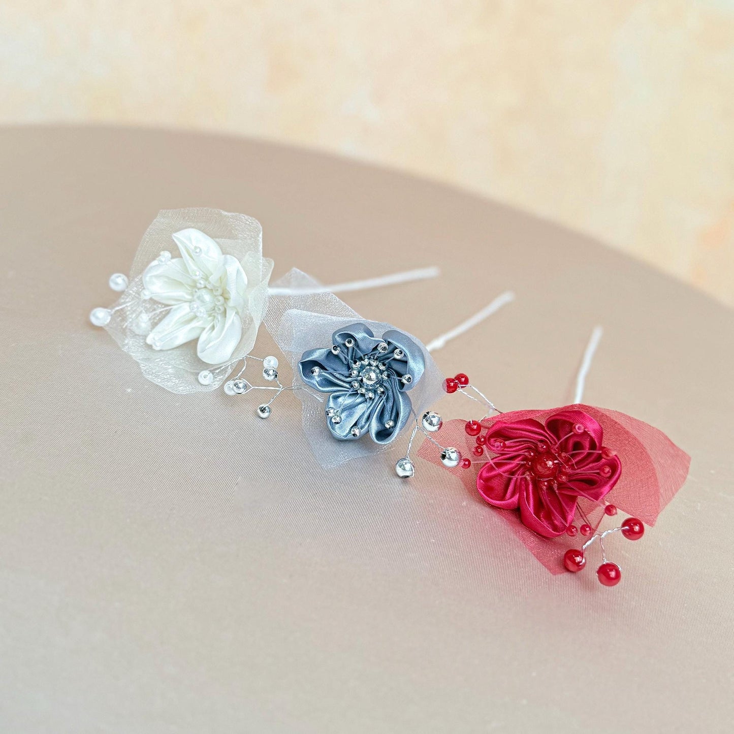 25pcs Pearl Ribbon Rose Flower, Full Handmade Ribbon Rose Flower, Craft of Unique Wedding Bouquet Idea,Bridal Bridesmaid Gift Accessories